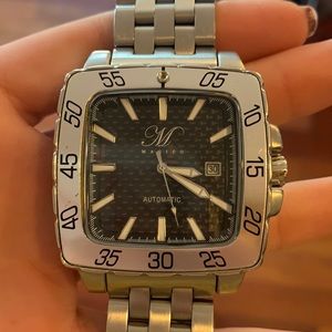 magico automatic watch